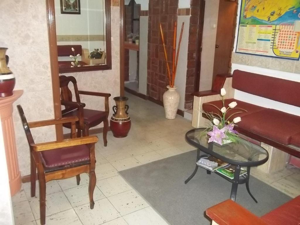 Hotel Terranova Tampico Bagian luar foto