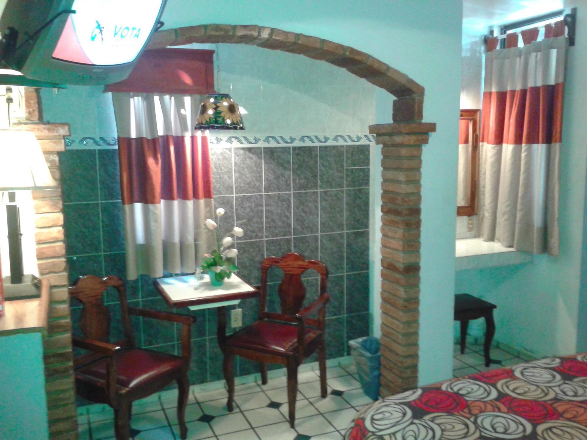 Hotel Terranova Tampico Bagian luar foto