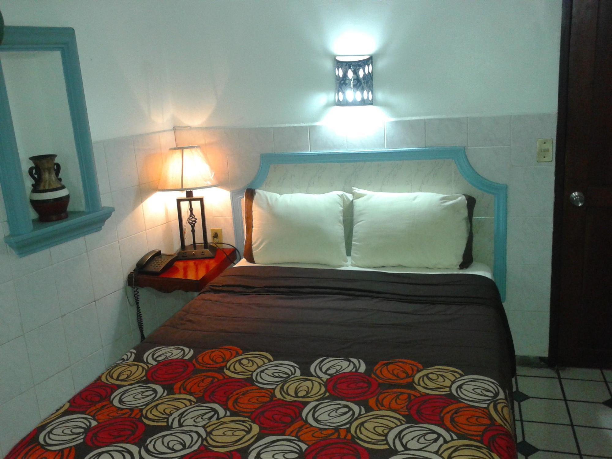 Hotel Terranova Tampico Bagian luar foto